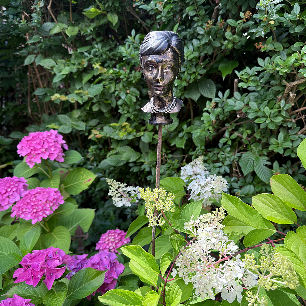 Gartenstecker > Graceful Icon < antik
