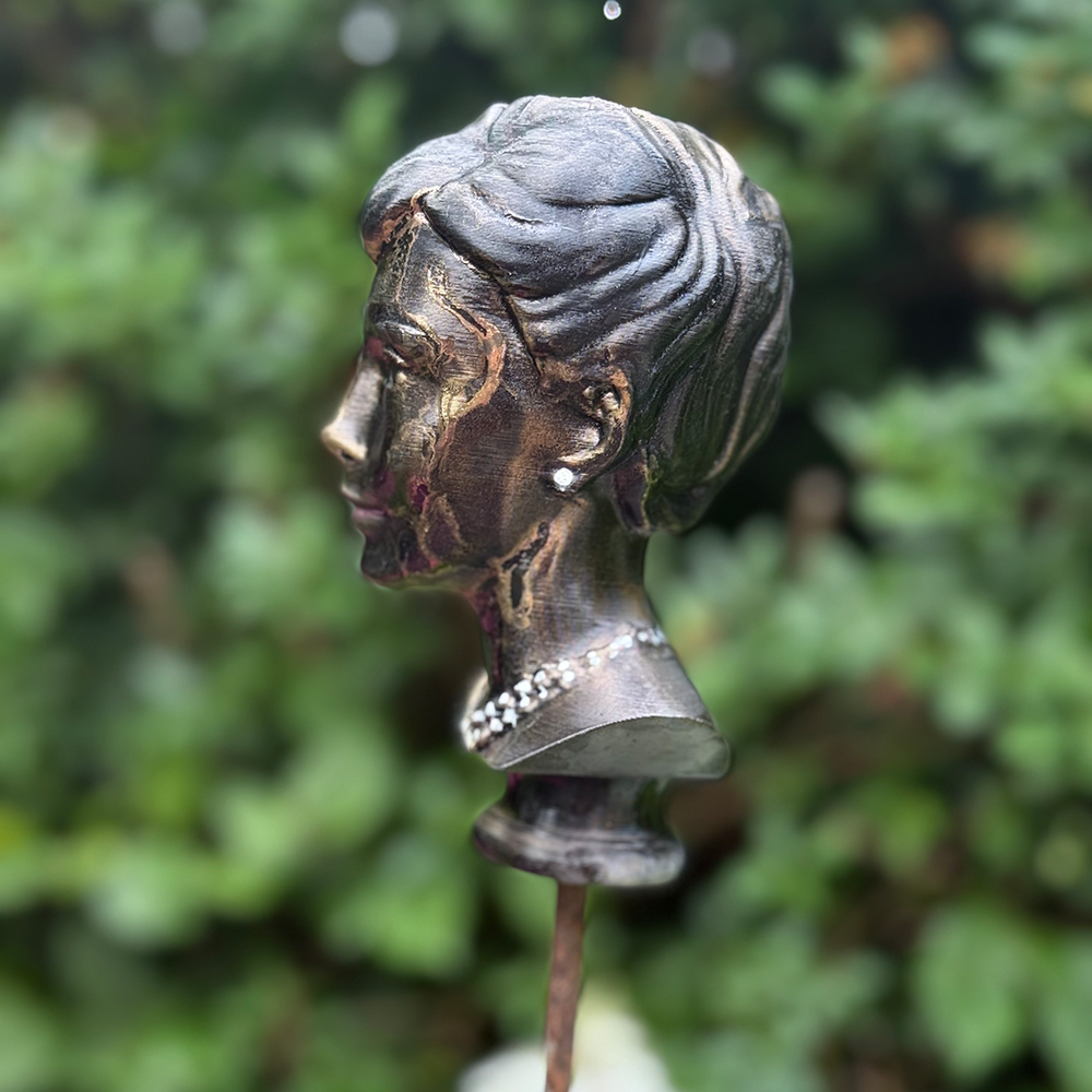 Gartenstecker > Graceful Icon < antik