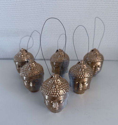 Baumschmuck > Goldene Buddhaköpfe <