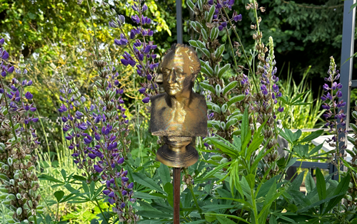 Gartenstecker > Goethe < Old Gold