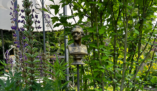 Gartenstecker > Goethe < Old Gold